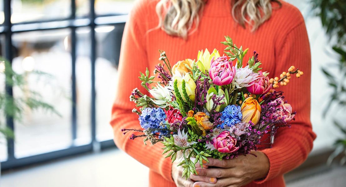 Vi vil fremme bæredygtigt køb af blomster, så vores kunder kan nyde smukke blomster dyrket på ansvarlig vis.